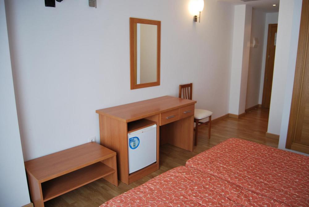 Hotel Plaza Портоново Екстериор снимка